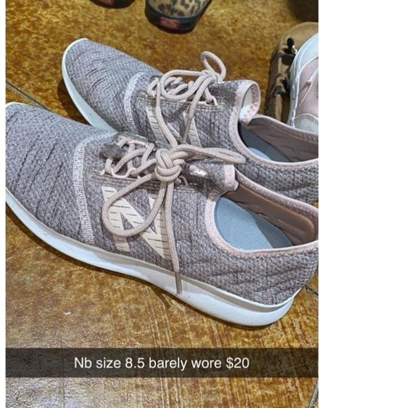 New balance size 8.5. Worn Once/excellent condition. - Picture 1 of 2